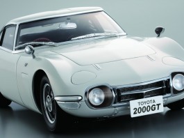 Image of a Toyota 2000GT scale model
