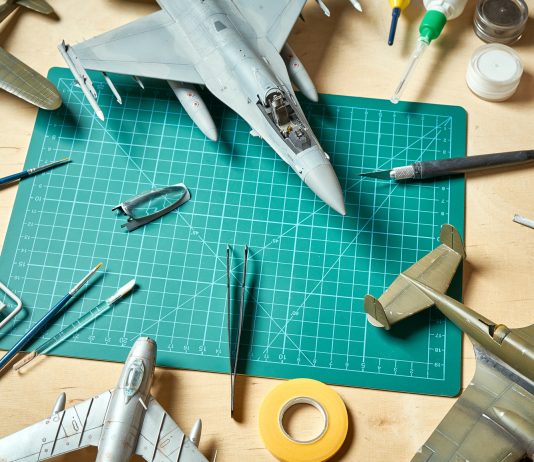 Image of several scale model planes, as part of a blog about how to make model planes.